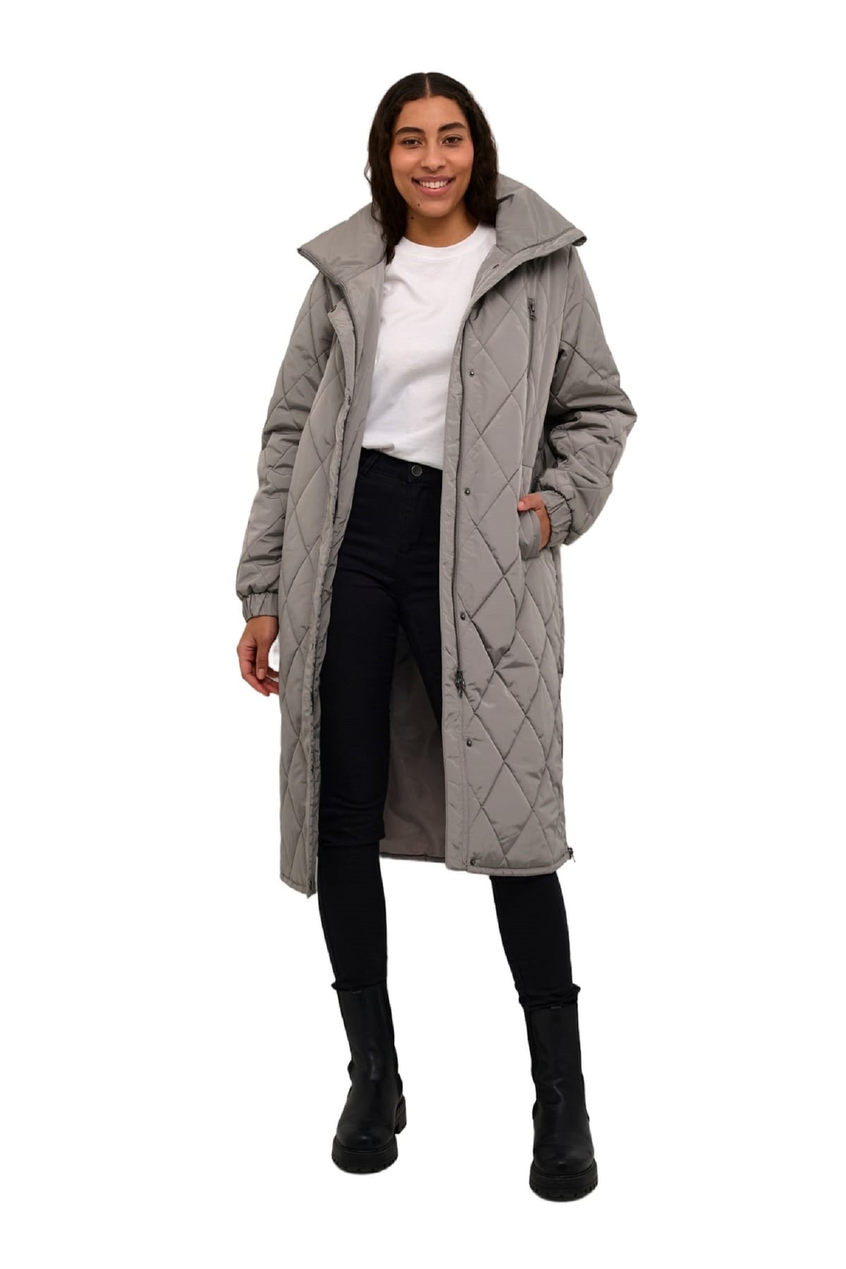 https://cdn02.plentymarkets.com/ofpamy53izyh/item/images/336800/full/10507667-171500-450.jpg