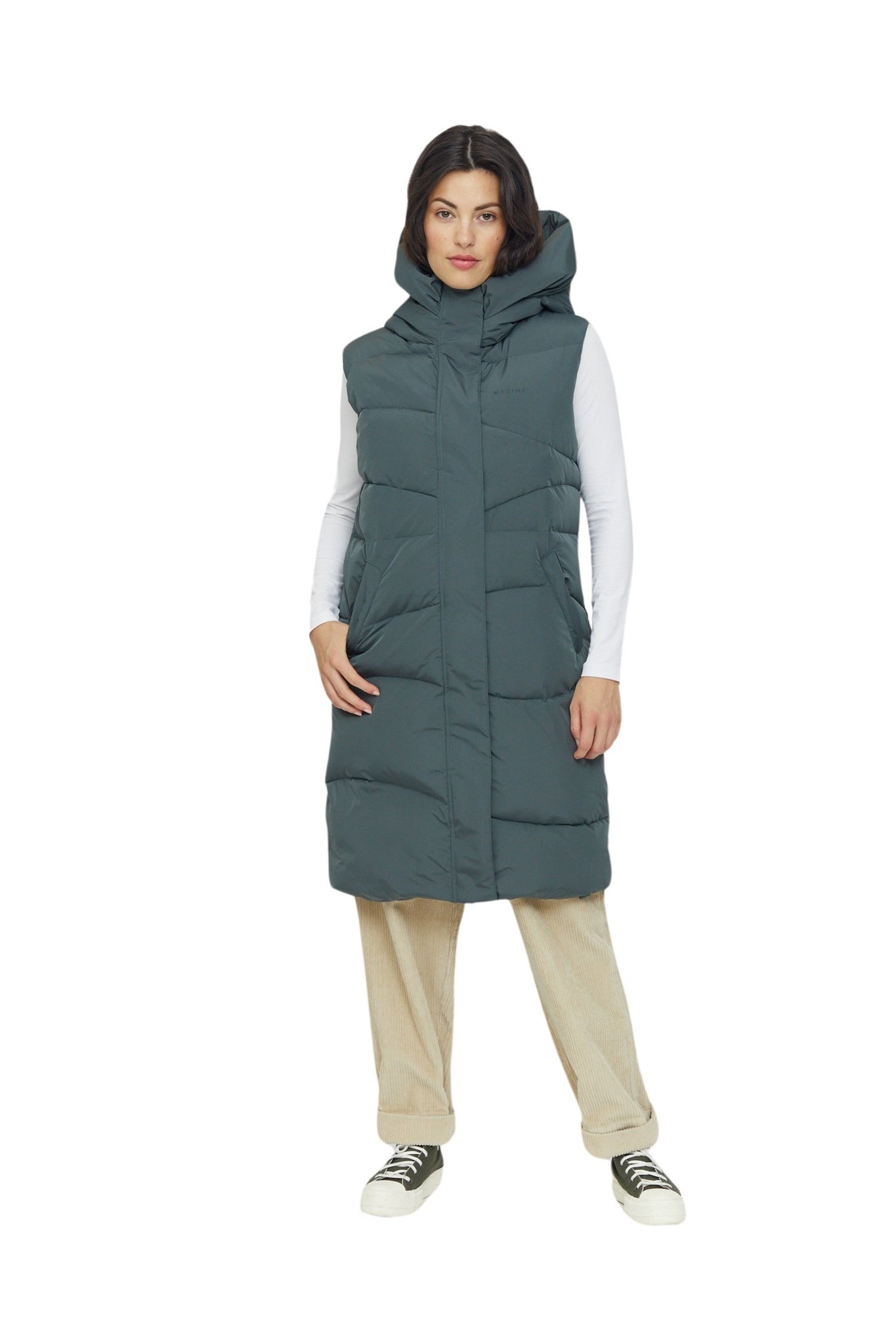 https://cdn02.plentymarkets.com/ofpamy53izyh/item/images/336241/full/23331501-wanda-vest-bottle-06.jpg