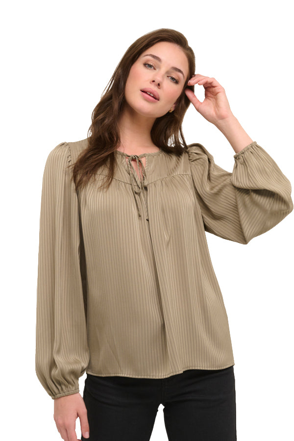 https://cdn02.plentymarkets.com/ofpamy53izyh/item/images/335749/full/10507191-181108-350.jpg