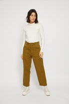https://cdn02.plentymarkets.com/ofpamy53izyh/item/images/336194/full/23336290-jala-pants-clay-02.jpg