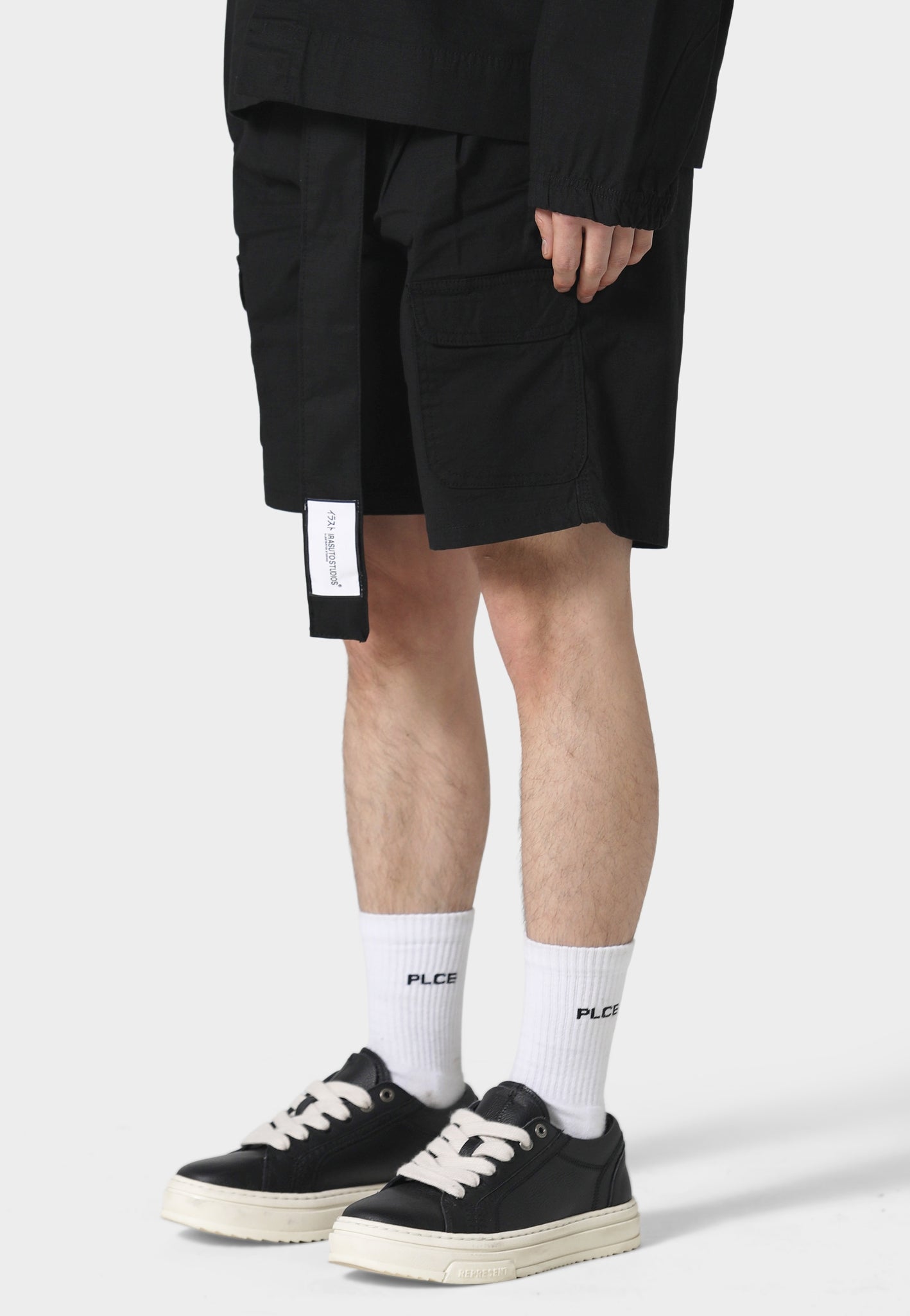 https://cdn02.plentymarkets.com/1t4q64x4rcv9/item/images/7302/full/RIPSTOP0008521-M1-BLACK.jpg